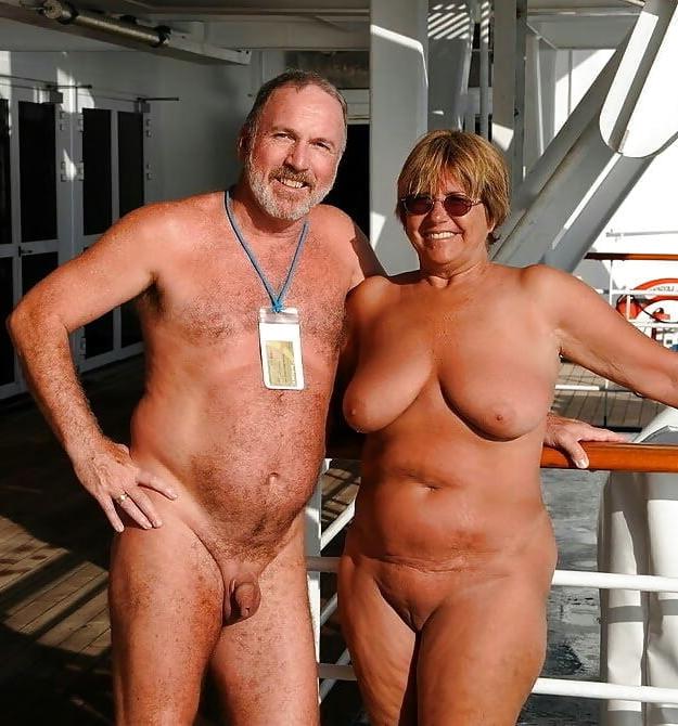25P Mature couples 5