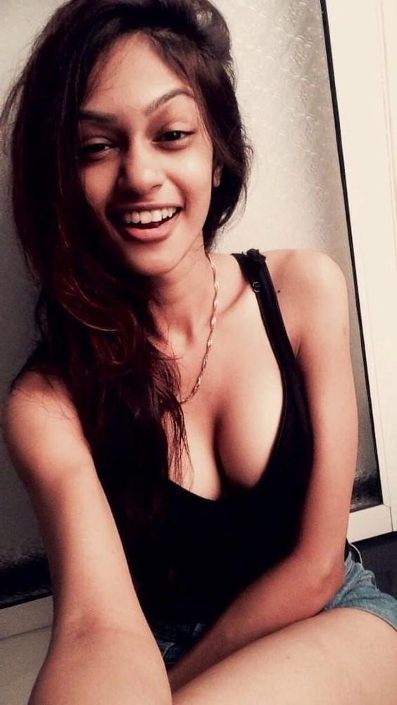 25P Sri Lankan girl 19