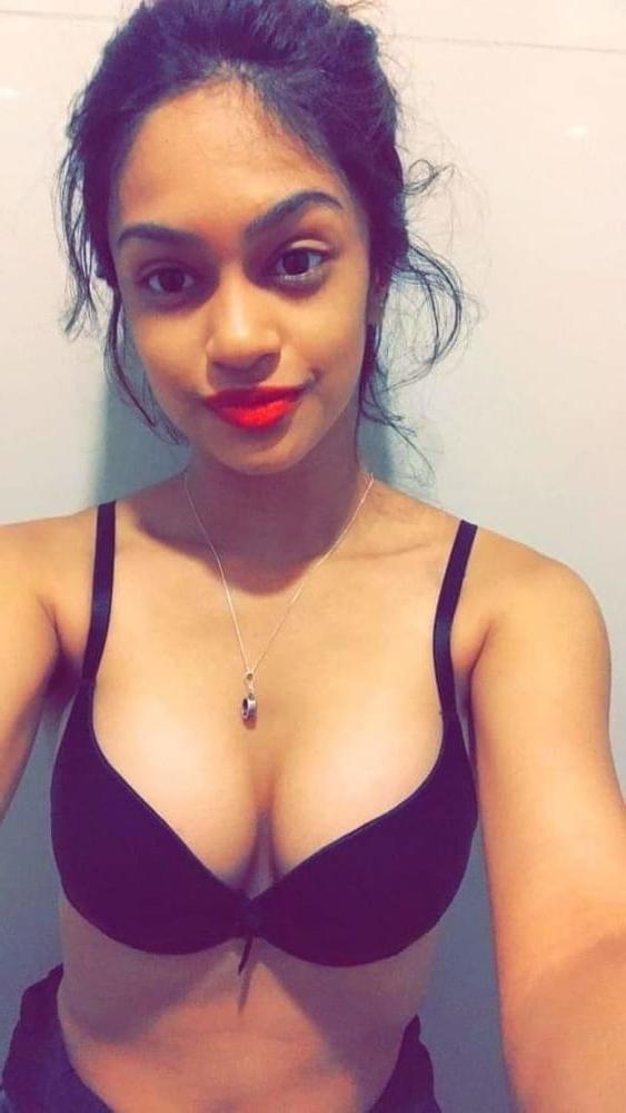 25P Sri Lankan girl 19