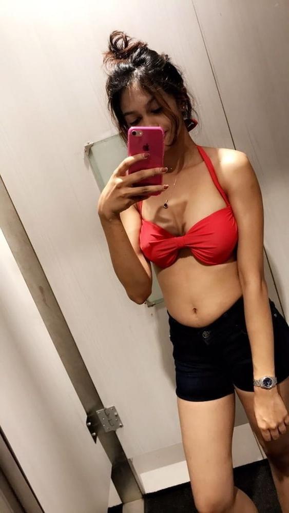 25P Sri Lankan girl 19