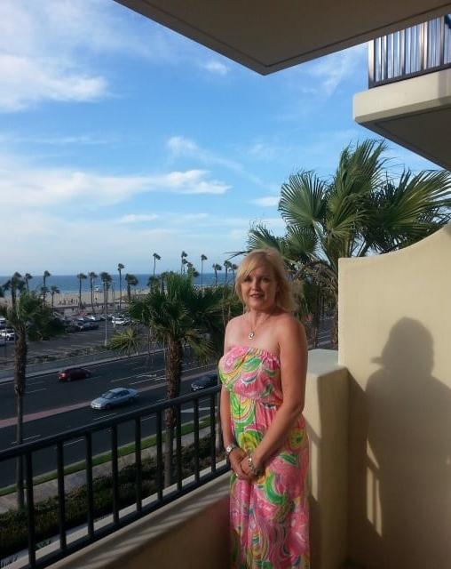 25P Matures on the balcony 2