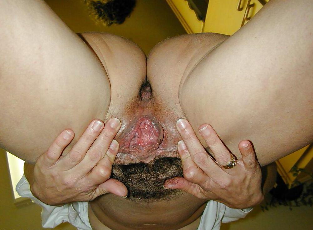25P Hairy German Granny Traute