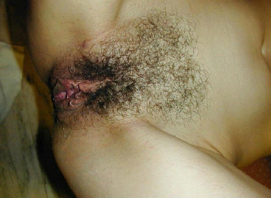 25P Hairy German Granny Traute