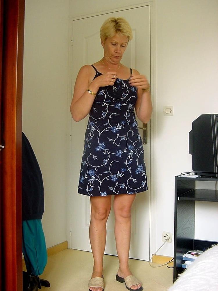 24P Women Need Exposure 905 - Mature Nanou