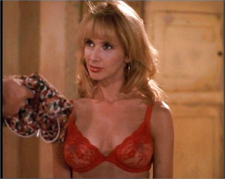 16P Rosanna Arquette