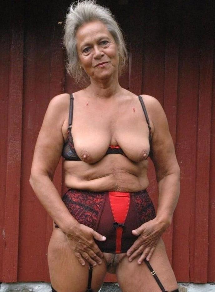 25P CUM FOE ME &amp; ON ME 6