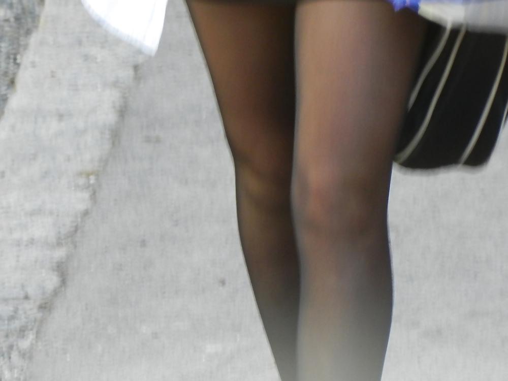 19P Spy girls