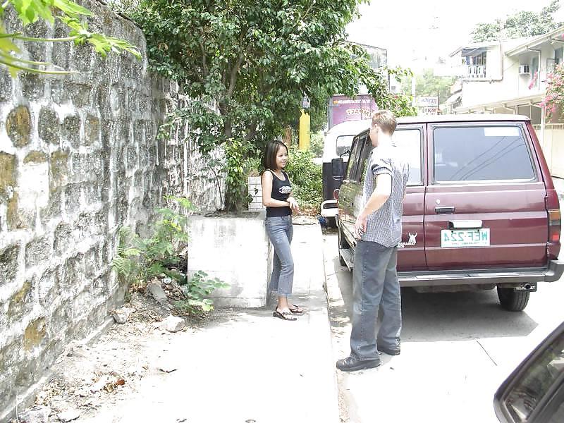 25P FILIPINA STRAßENPROSTITUIERTE