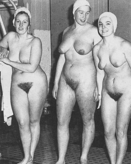 25P Swinger Pool Party #68