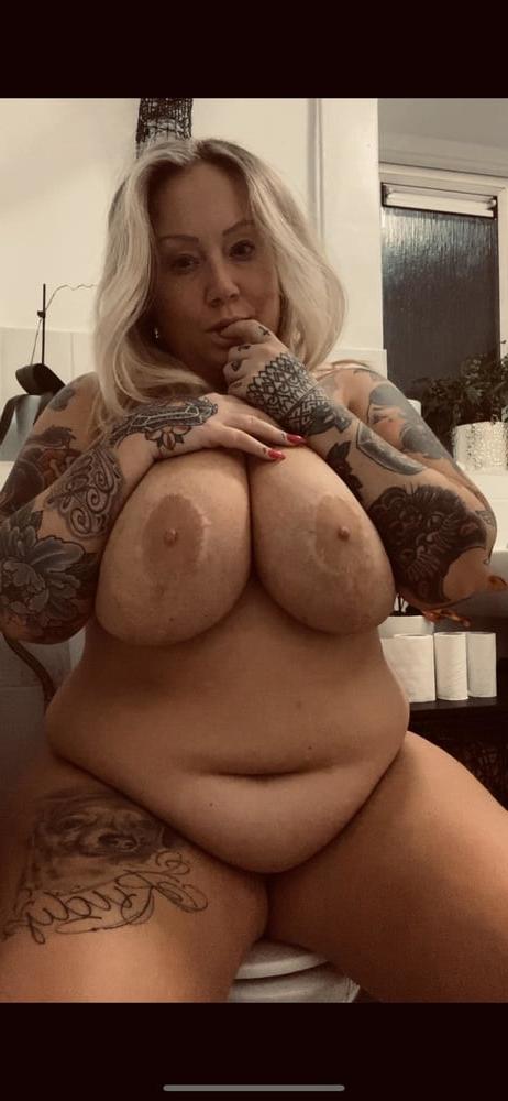 25P Big Girls .... Big Boobs 106