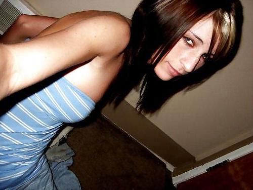 18P HOT EMO V