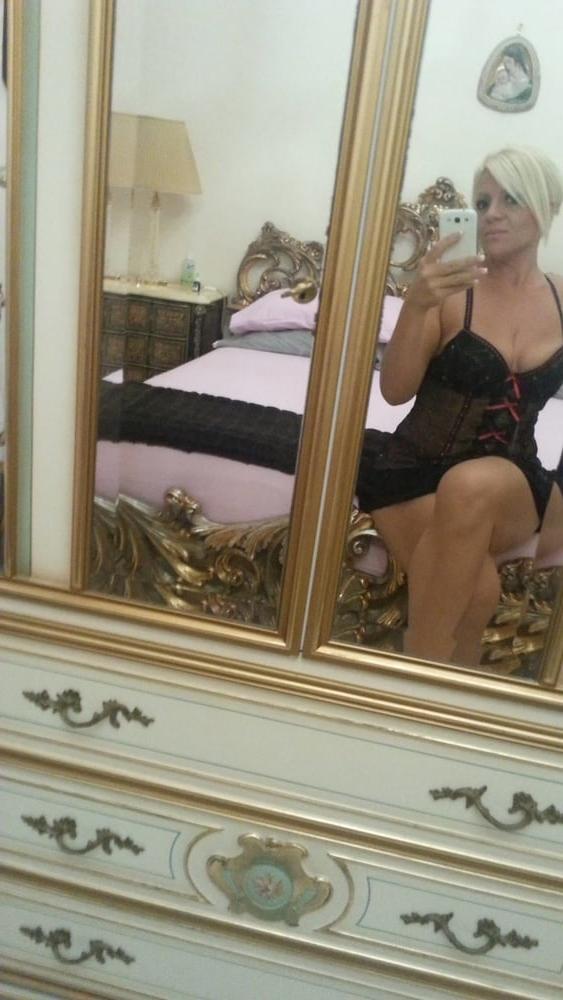 25P Italian Milf Mom Exposed Full Set Webwhore 38Yo Whore Pig