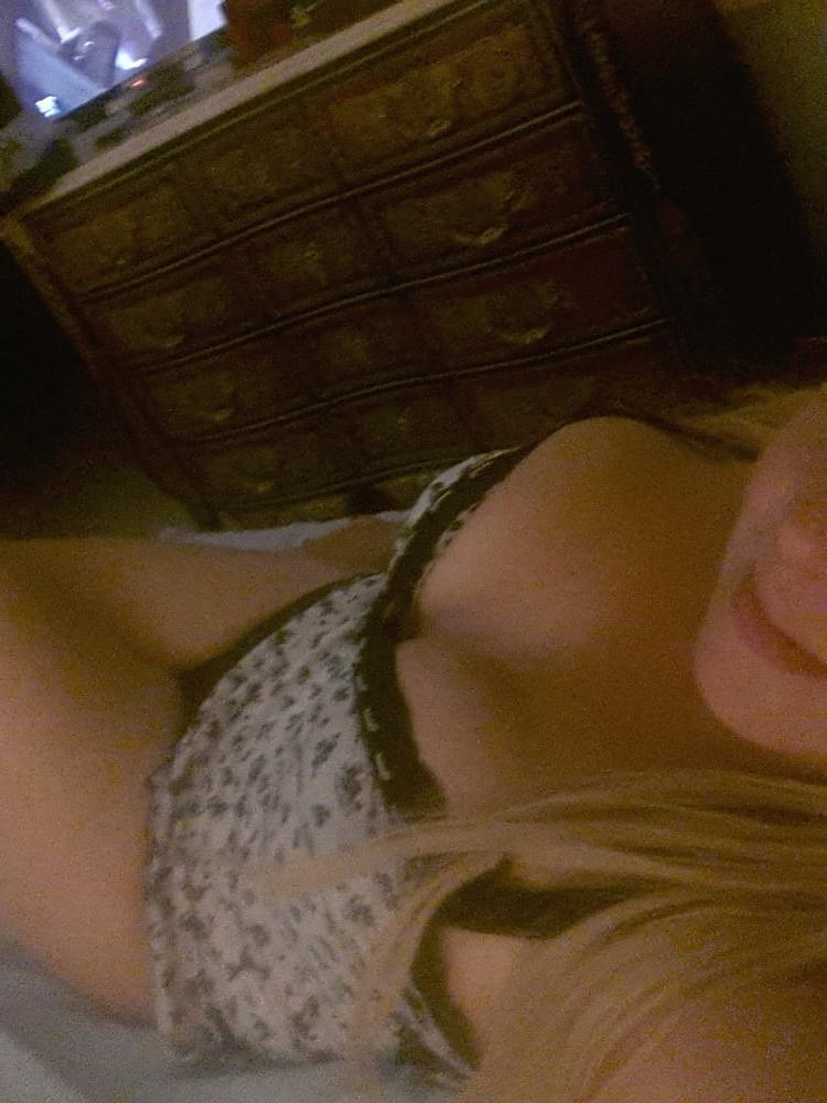 25P Italian Milf Mom Exposed Full Set Webwhore 38Yo Whore Pig