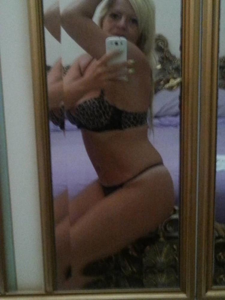 25P Italian Milf Mom Exposed Full Set Webwhore 38Yo Whore Pig