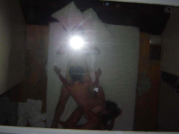 25P Homemade Threesom Pics