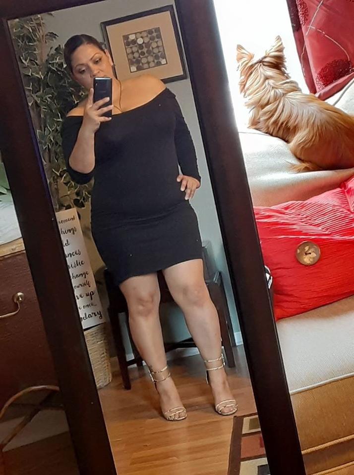 25P Adriana Martinez Arsch Titten 42 Jahre reif