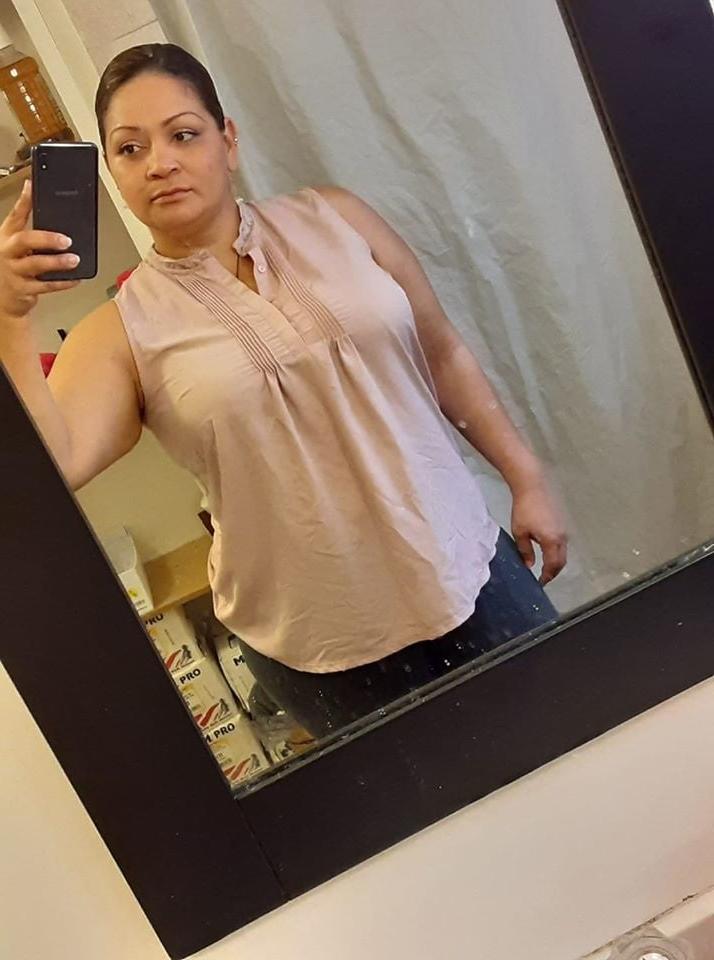 25P Adriana Martinez Arsch Titten 42 Jahre reif