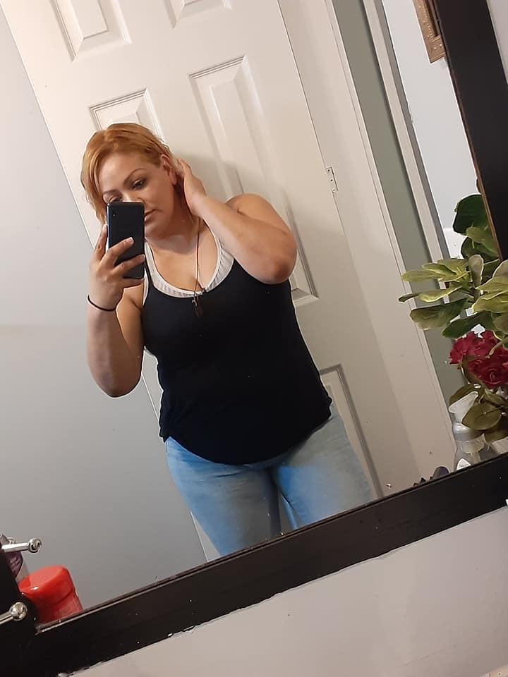 25P Adriana Martinez Arsch Titten 42 Jahre reif