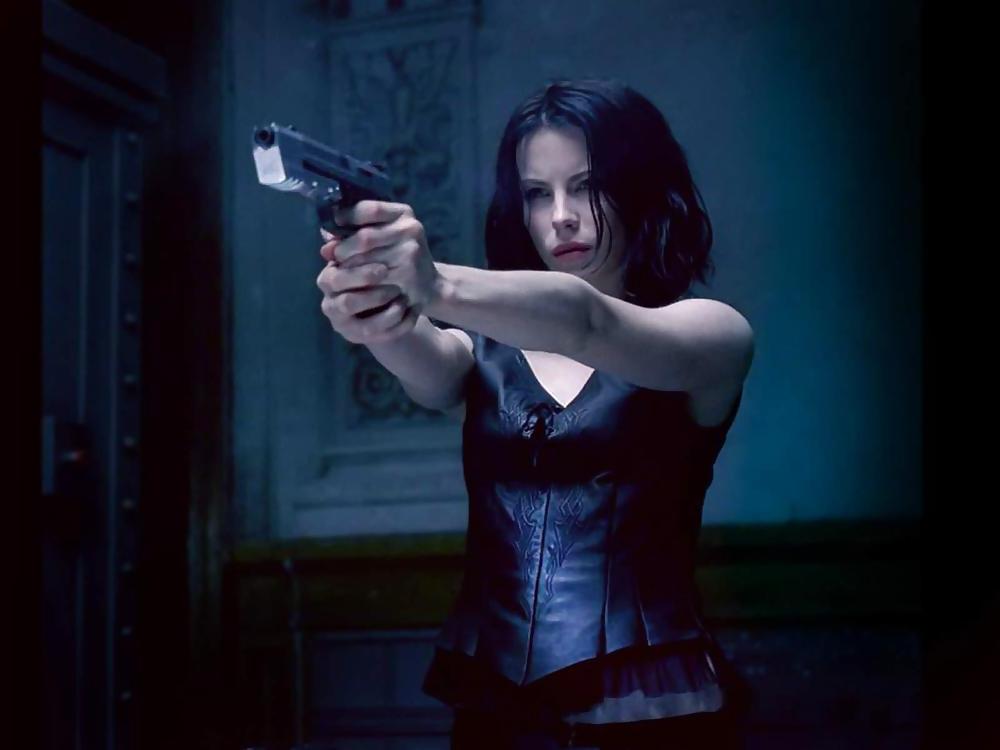 25P Kate Beckinsale mega collection 