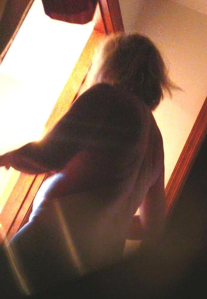 25P Mom's Hug Tits - Homemade - Tell me what you think about her