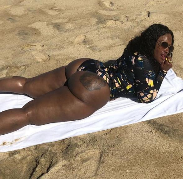 25P Ebony Booty Goddesses 105