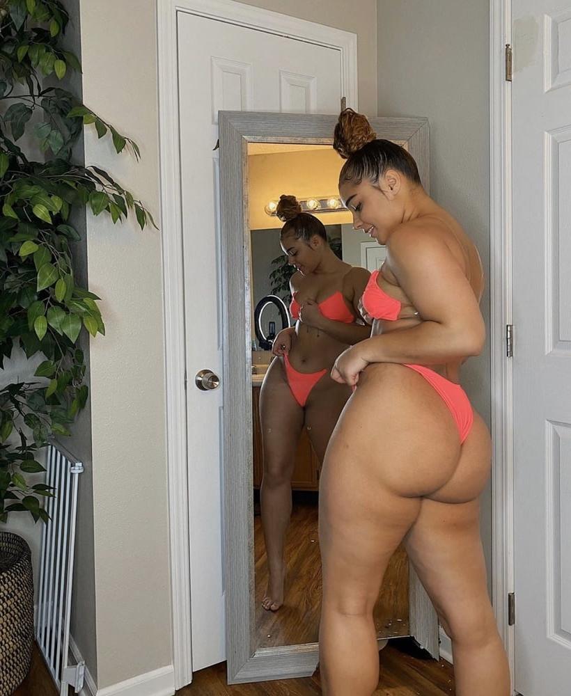 25P Ebony Booty Goddesses 105