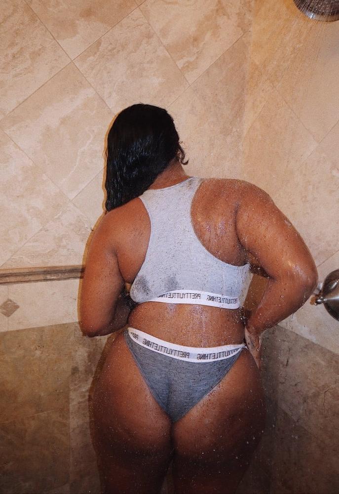 25P Ebony Booty Goddesses 105