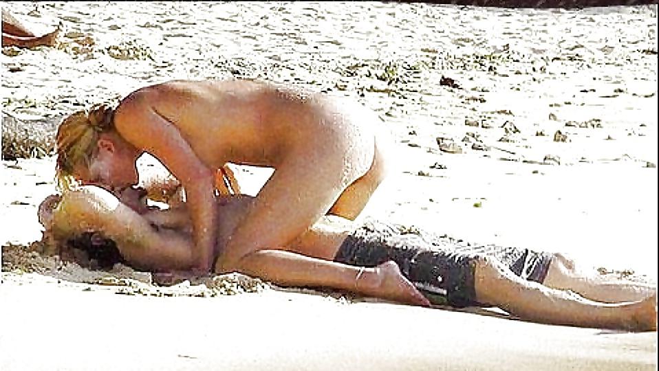 25P CELEBRITIES NUDES ...