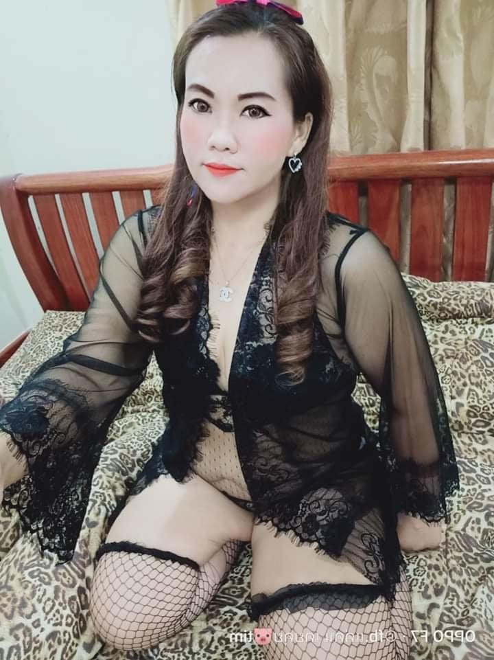 25P Sexy Mom