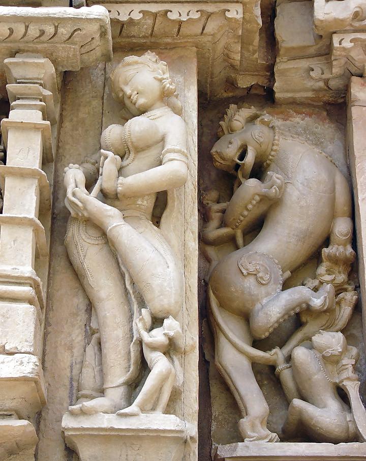 25P Indian erotic sex sculptures - coolbudy