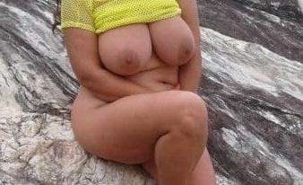 25P Mom with big boobs and great ass 2