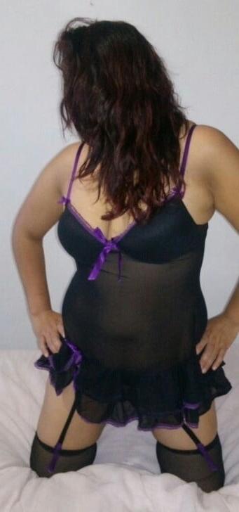 25P Esposas latinas amateur 19
