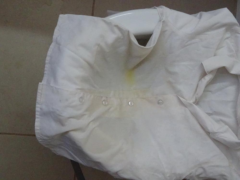 25P white blouse piss 5
