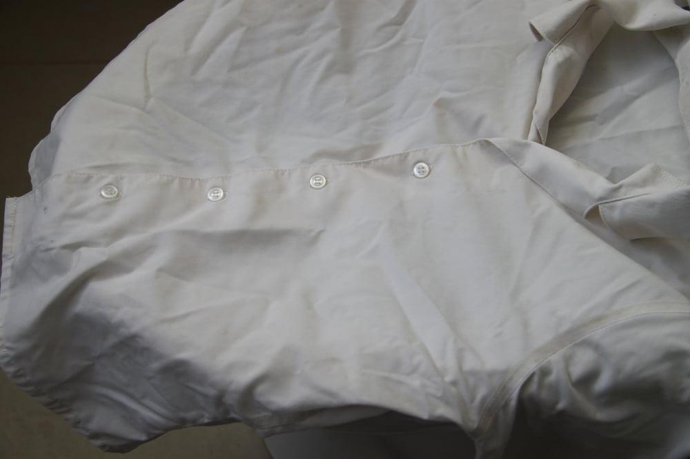 25P white blouse piss 5
