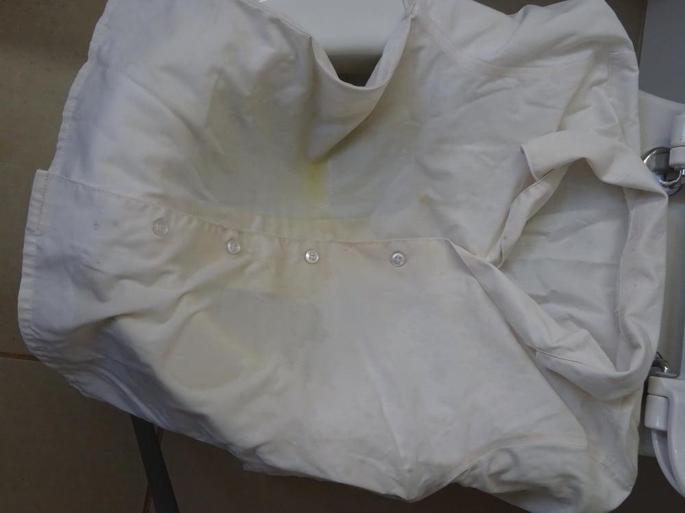 25P white blouse piss 5