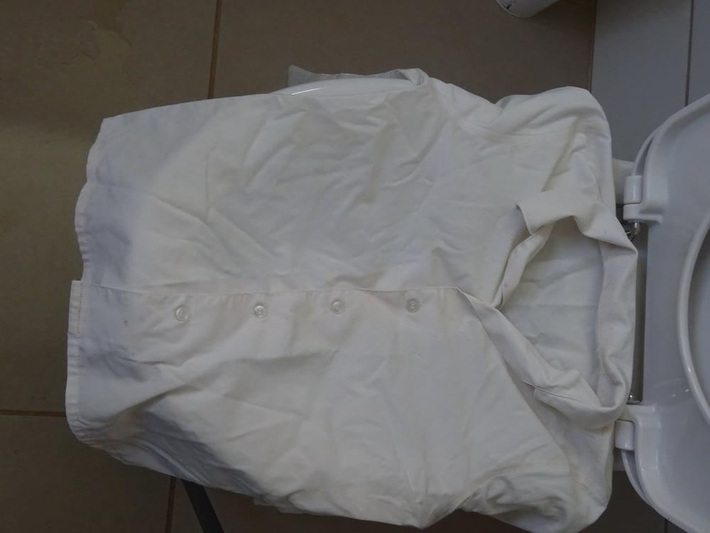 25P white blouse piss 5