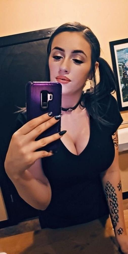 25P Big boobs