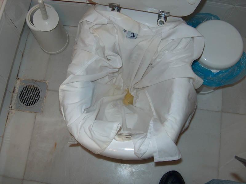 25P white blouse piss 2