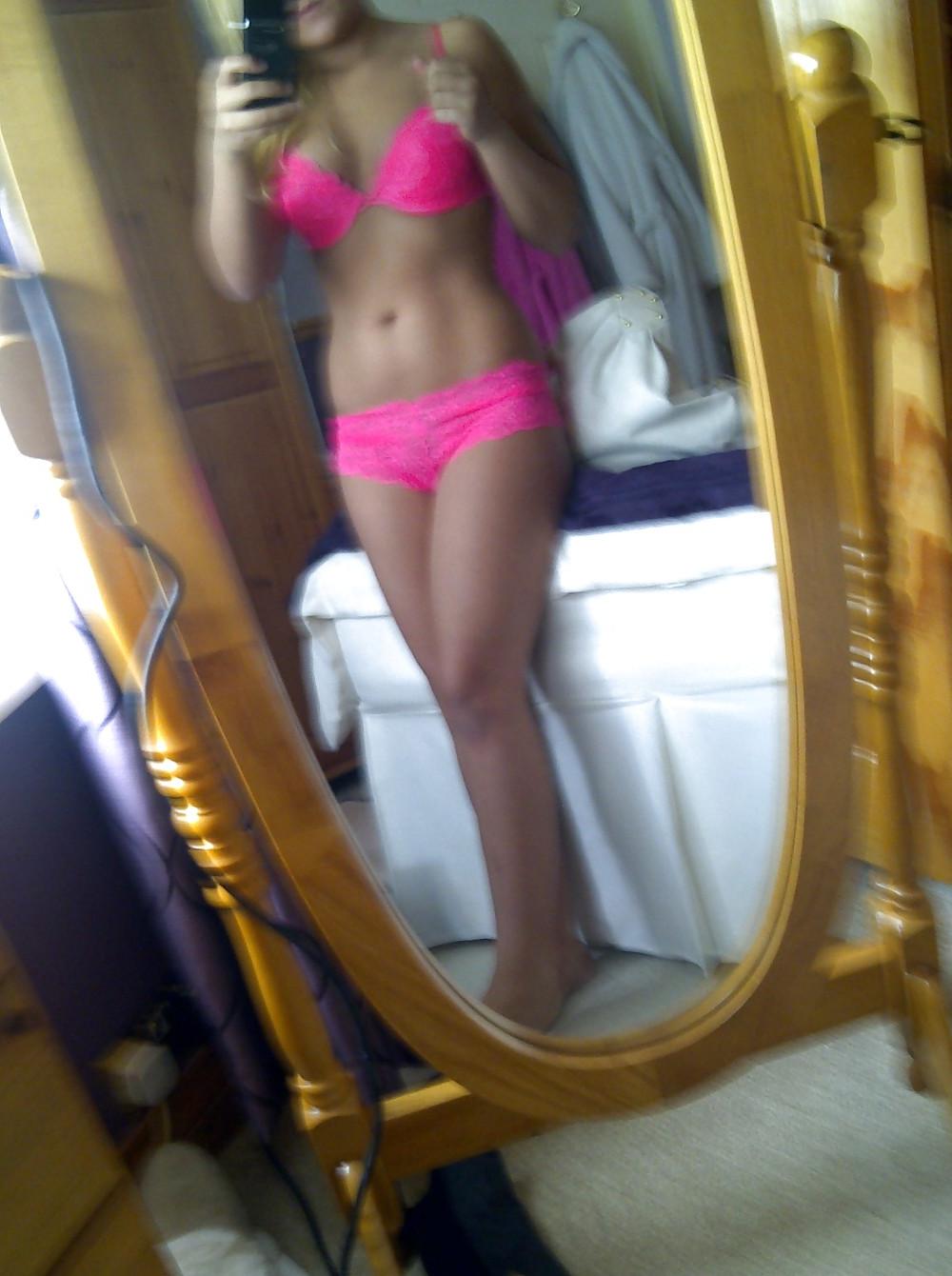 24P 2 Self Shot babes
