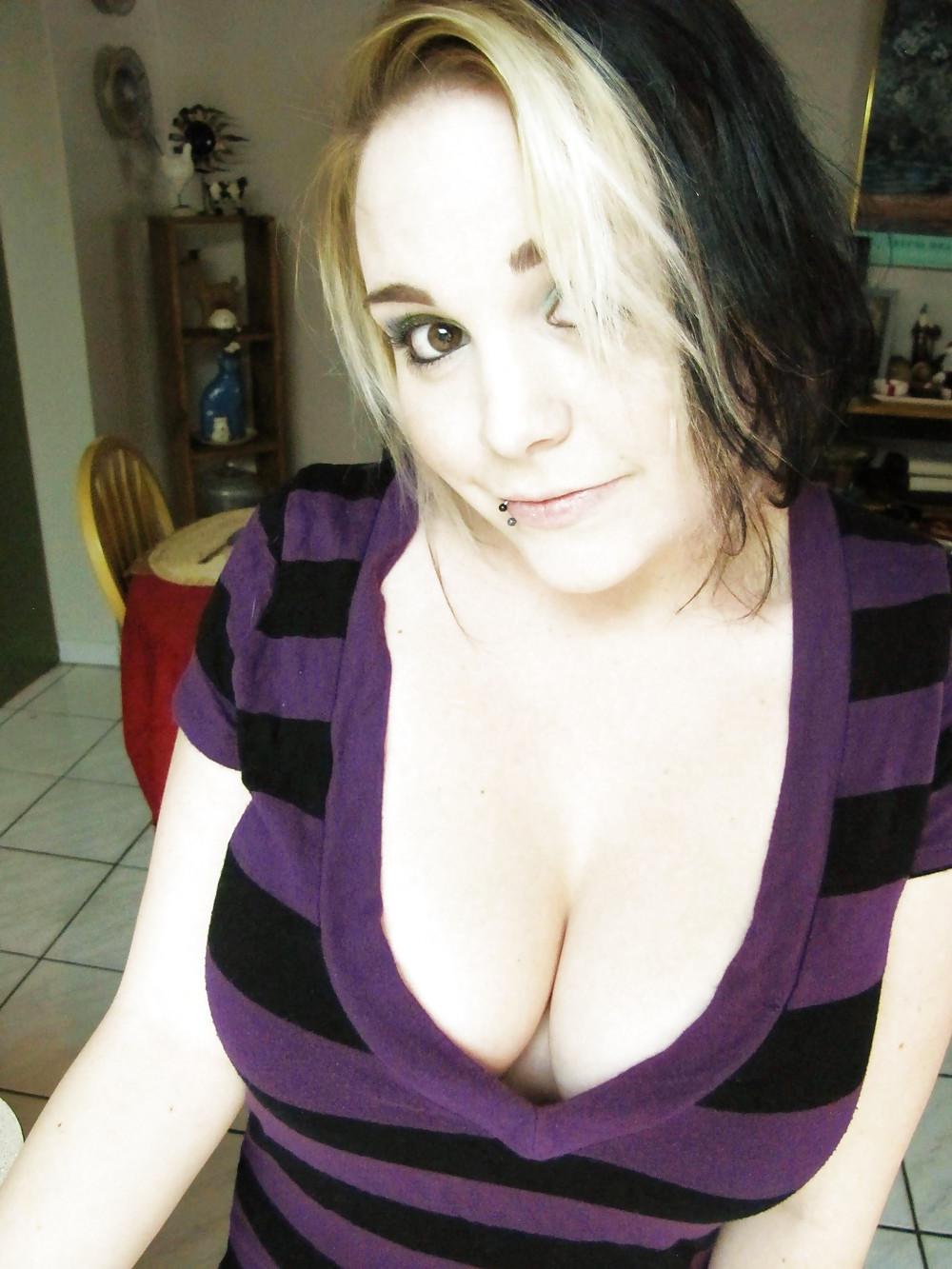 25P BIG BOOBS 4