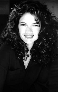 25P Heather Langenkamp Ultimate Nude collection