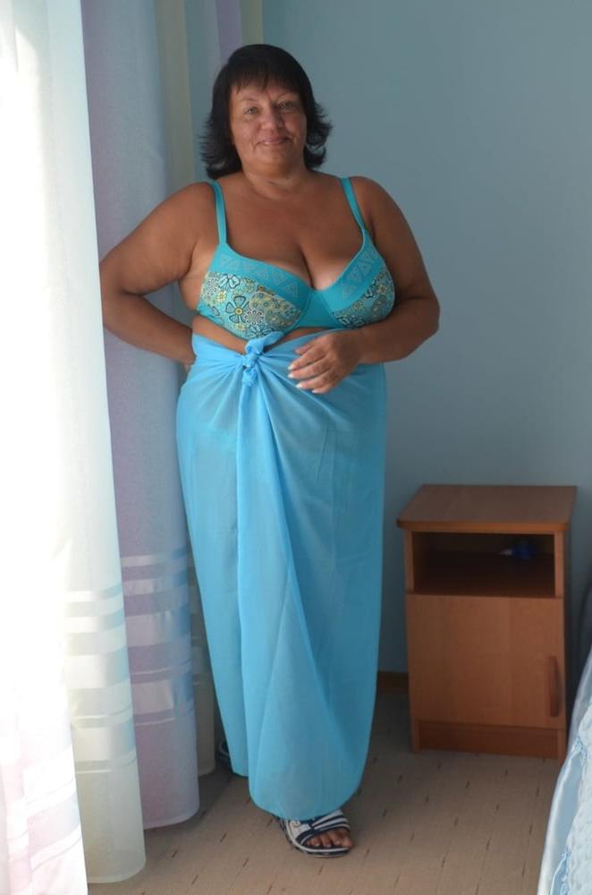 20P Clothed Mature - Big Boobs 14