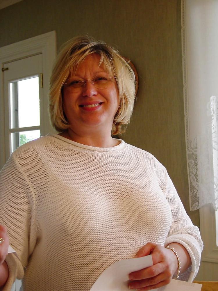 20P Clothed Mature - Big Boobs 14