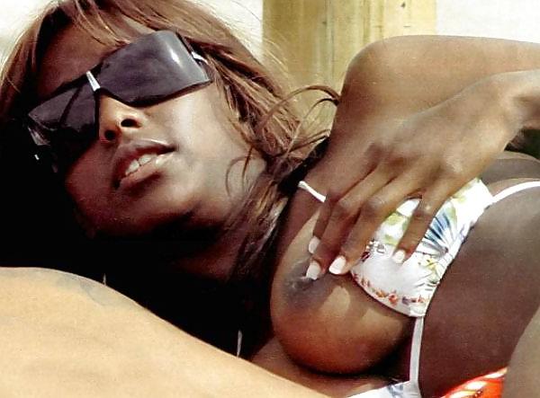 25P Celebrities nudes ,Topless, see through, nip slips part2