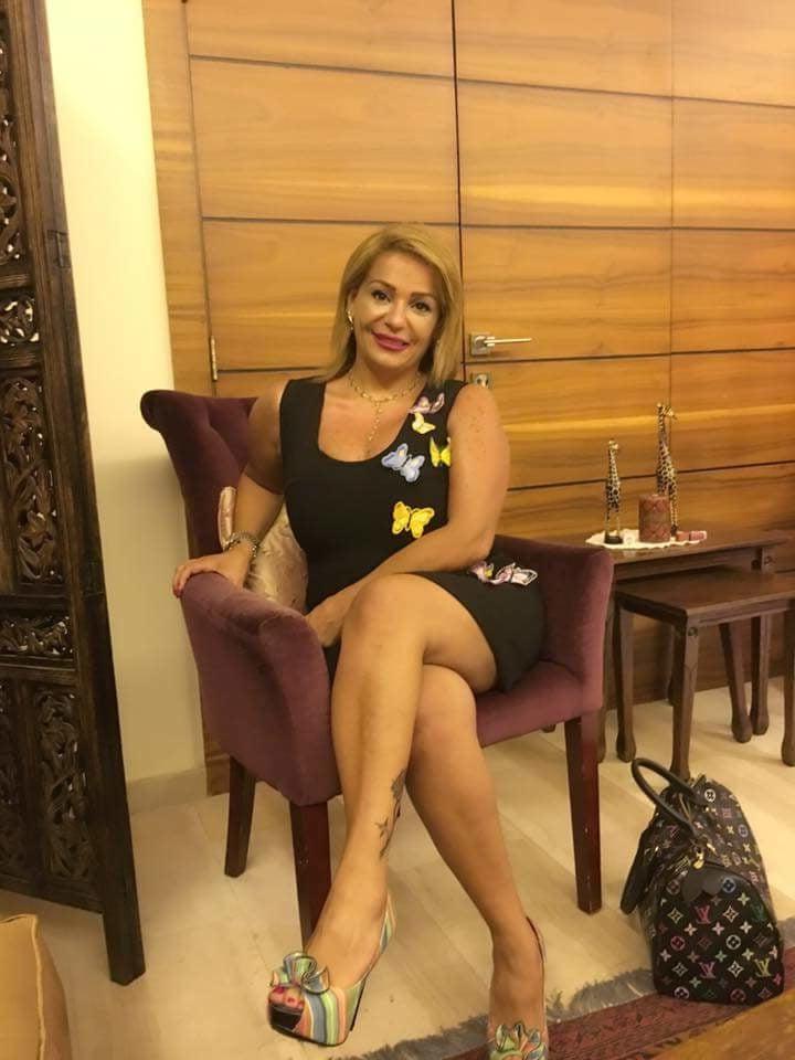 25P arab syrian mom 2020