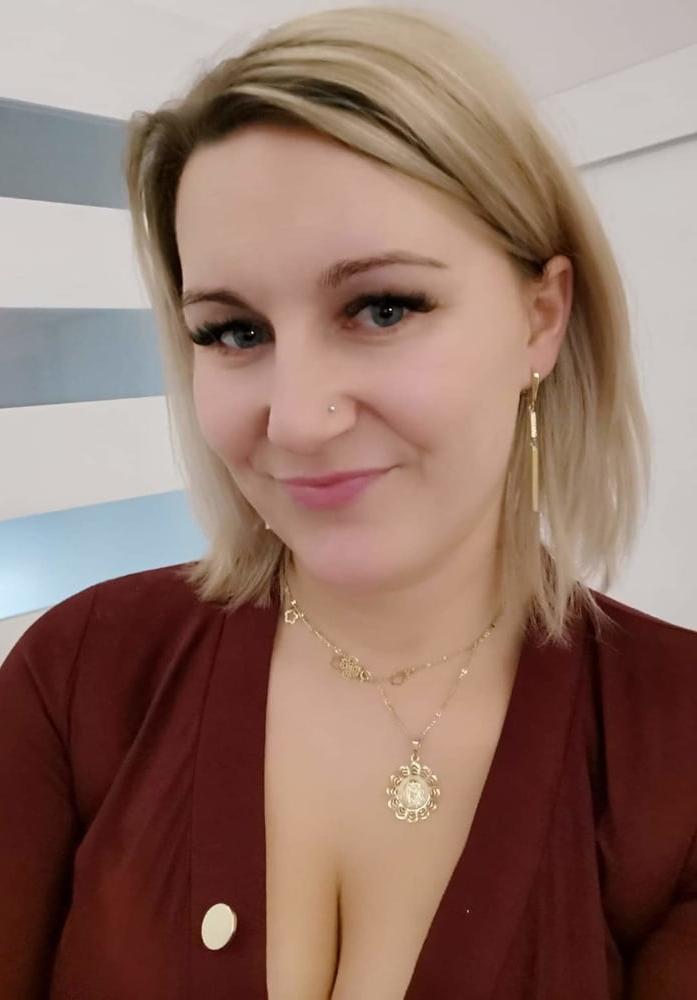 5P Cum at this milf slut pretty please