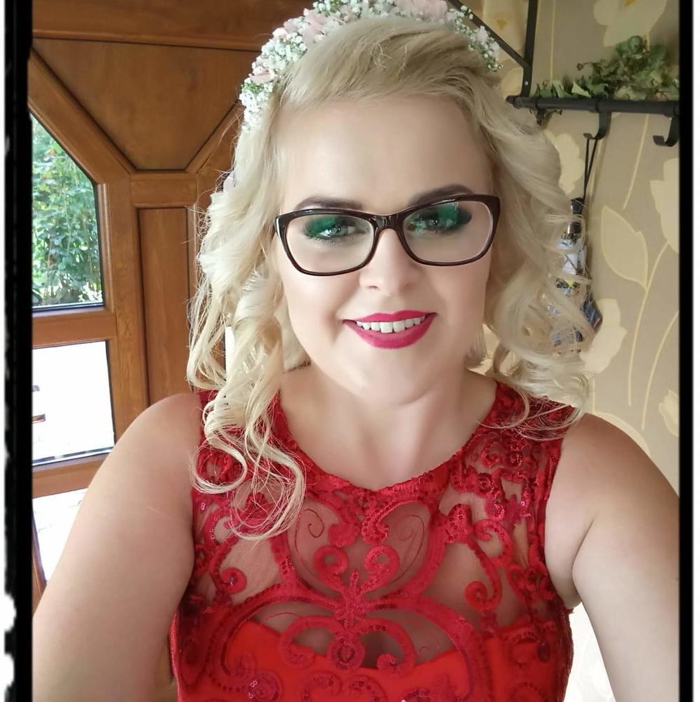 5P Cum at this milf slut pretty please