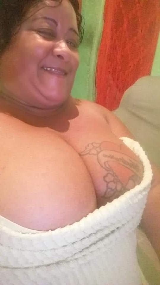 25P andrea olveira mature 54 years