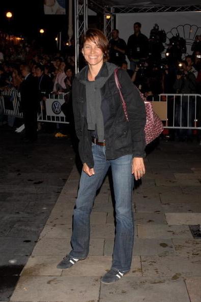 25P Celebrity Hot 250 - #174 Carey Lowell