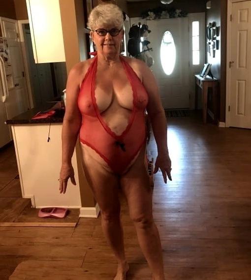 20P BBW - Mature - Lingerie 2